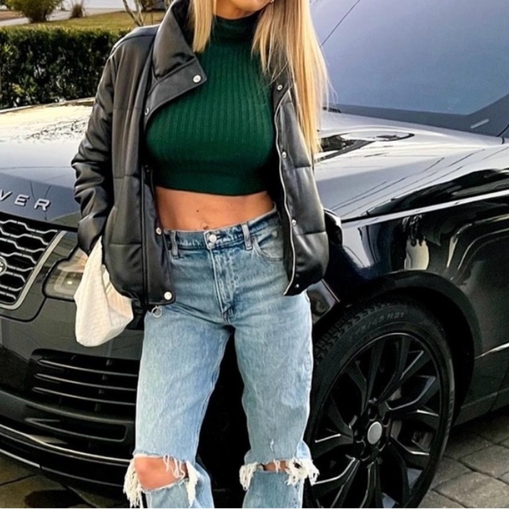 Green long sleeve top